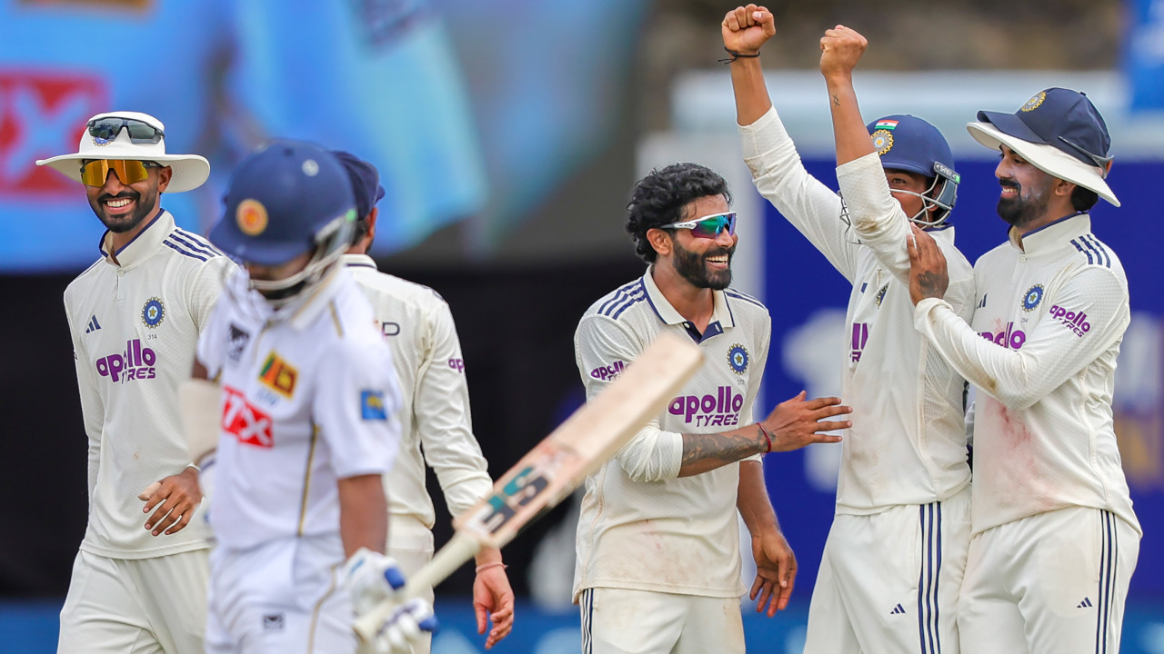 Galle Test Sri Lanka struggles against the dominance of Indian bowlers
