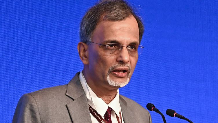 V Anantha Nageswaran suggests E10 petrol for crores of old bikes