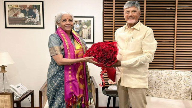 Nirmala Sitharaman Birthday Wishes from CM Chandrababu Naidu