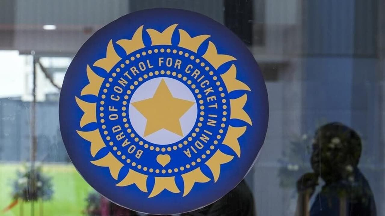 Mithun Manhas BCCI chief in controversy over birth date forgery allegations