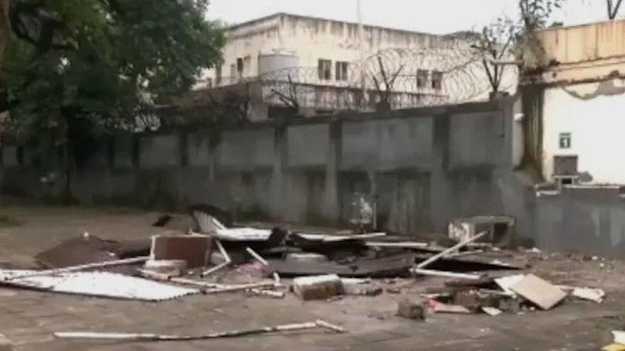 Pakistan High Commission illegal structures and barricades removed in Delhi