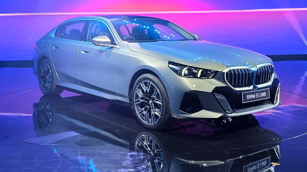 BMW i5 made in India offers 669 km range on single charge