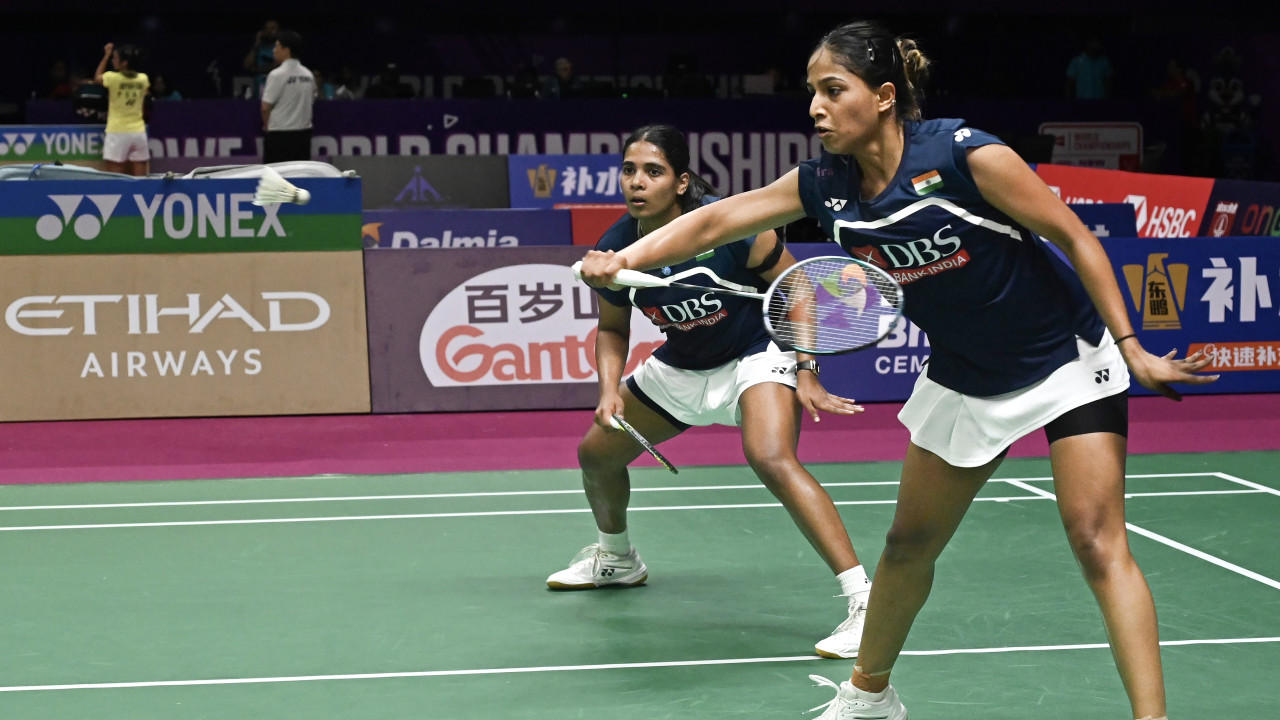 Badminton WC: Treesa-Gayatri, Satwik-Chirag keep India's medal hopes alive as Sindhu, Ayush crash out (round-up)