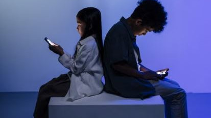 Children Screen Time Management Tips to Stop Kids From Crying
