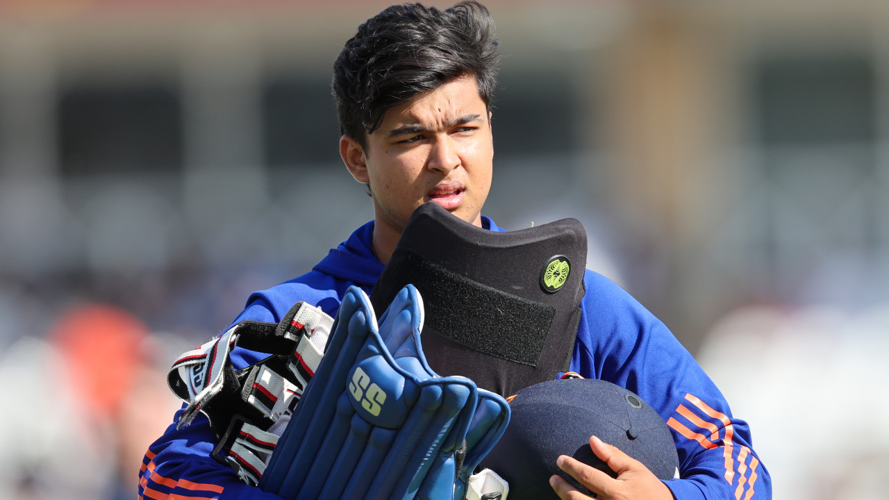 Vaibhav Suryavanshi 15 year old cricket prodigy Rahul Dravid talks about Test potential