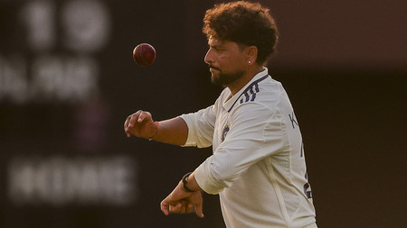 Gautam Gambhir gives key suggestion to Kuldeep Yadav before second Test against Sri Lanka