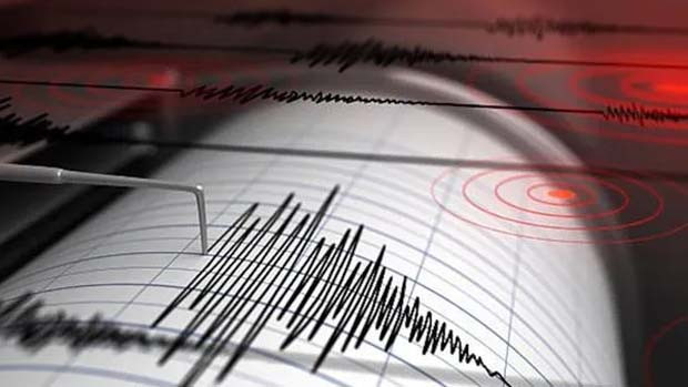 Japan Earthquake hits again as Tokyo capital trembles