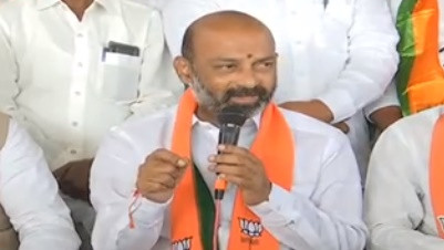 Bandi Sanjay slams Telangana government over pending fee reimbursement dues