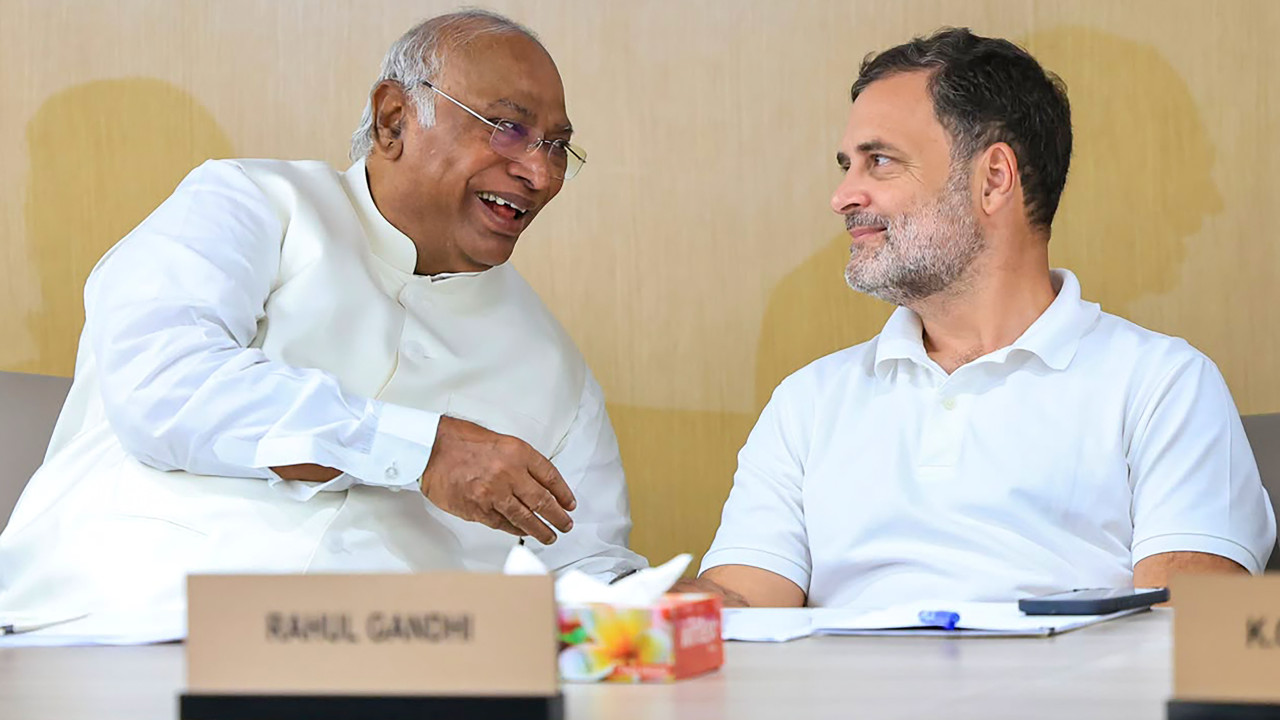 Rahul Gandhi and Mallikarjun Kharge letter to PM Modi on Caste Census suggestions