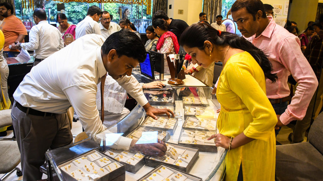 Gold prices hit three month high with 17 percent gains in 55 days