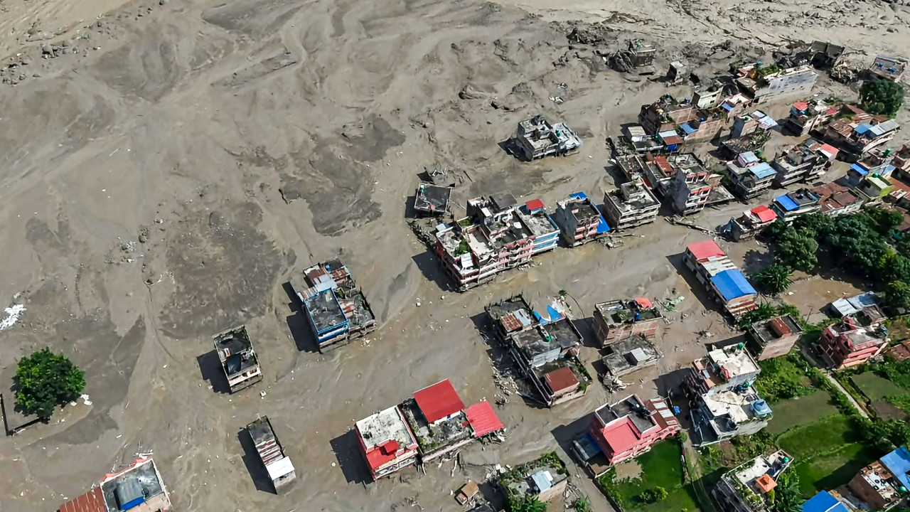 Nepal Floods Was there an earthquake and is this the reason for the Nepal water disaster