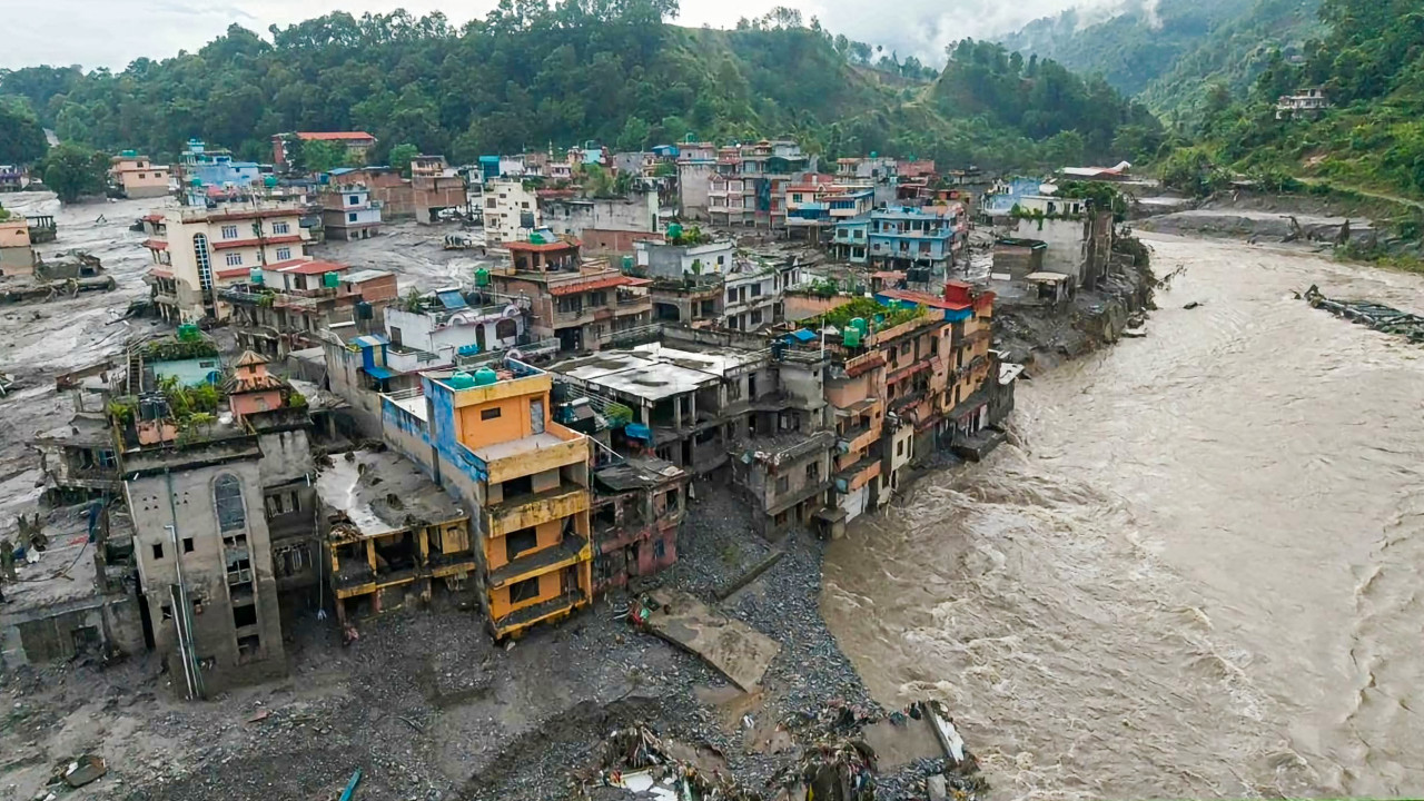 Nepal Floods 29 pilgrims from AP and Telangana missing