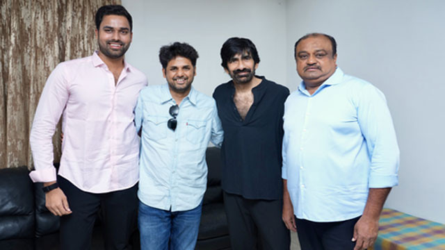Ravi Teja in full swing with Irumudi hit movies with two young directors