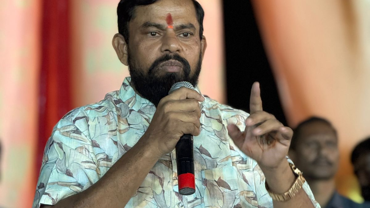 Mirza Rahmath Baig expelled from AIMIM Raja Singh questions Asaduddin Owaisi