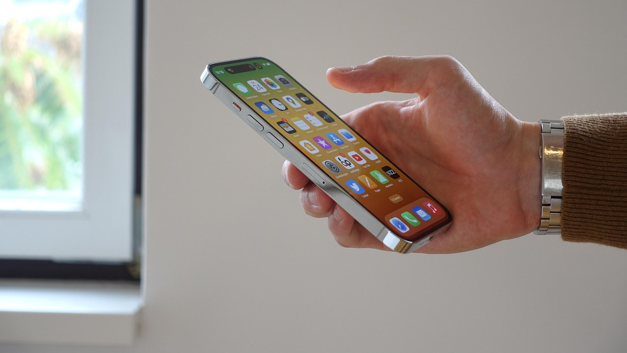 Mobile IMEI number tampering leads to three years jail and fifty lakh fine