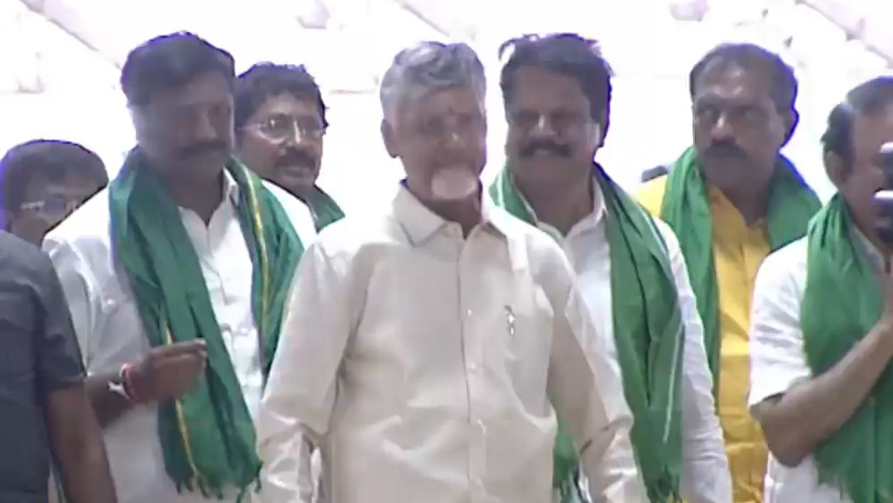 Chandrababu Naidu ramp walk at Veligonda meeting watch video