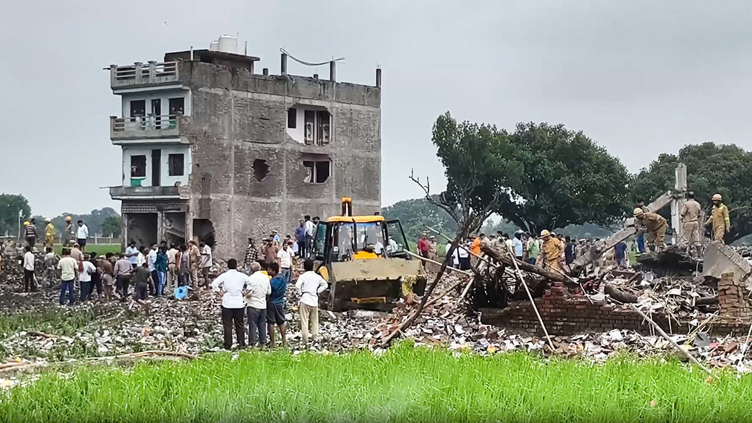 Tragedy in UP Firecracker factory explosions 11 dead
