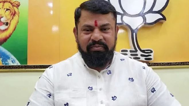 Raja Singh slams Toxic movie for obscene scenes and walks out midway