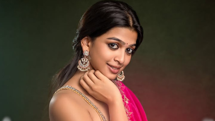 Ananthika Sanilkumar says bubbly girl role in Romanchakam fulfilled her dream