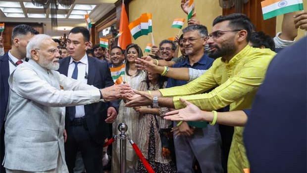 PM Modi receives grand welcome from Indian diaspora in Bishkek