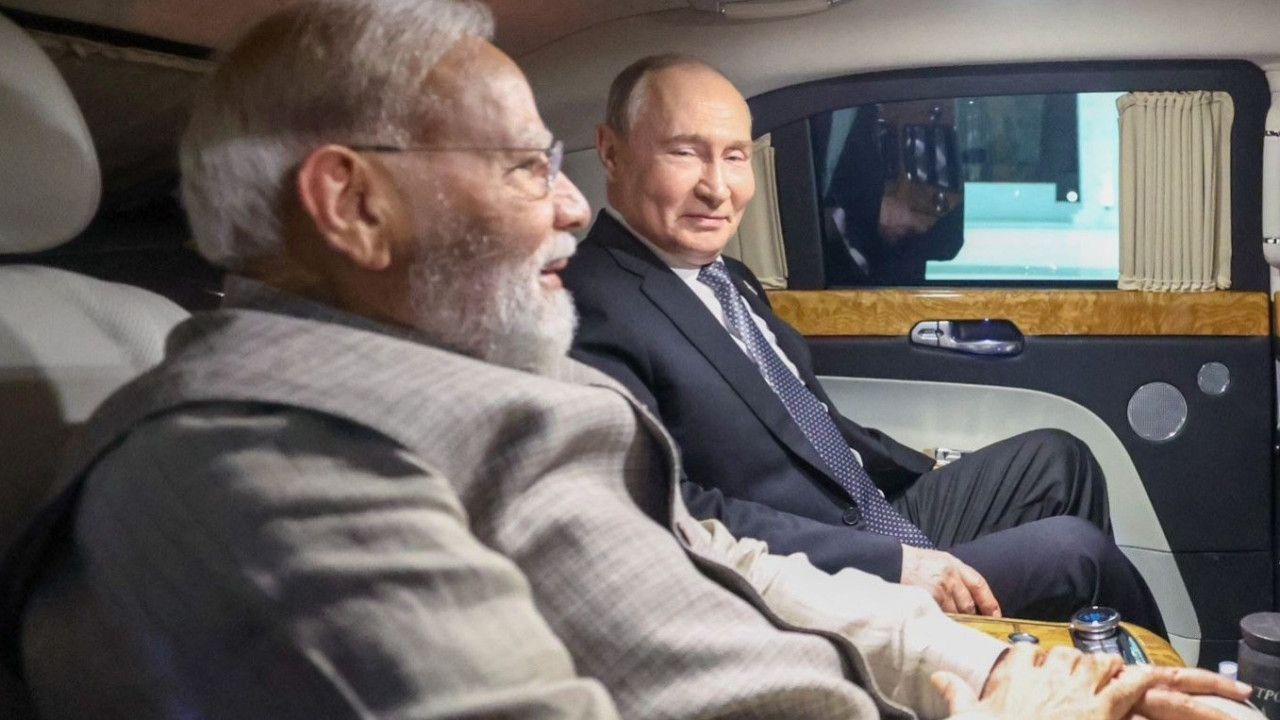 Narendra Modi tells Putin not an endless war but need an end to war
