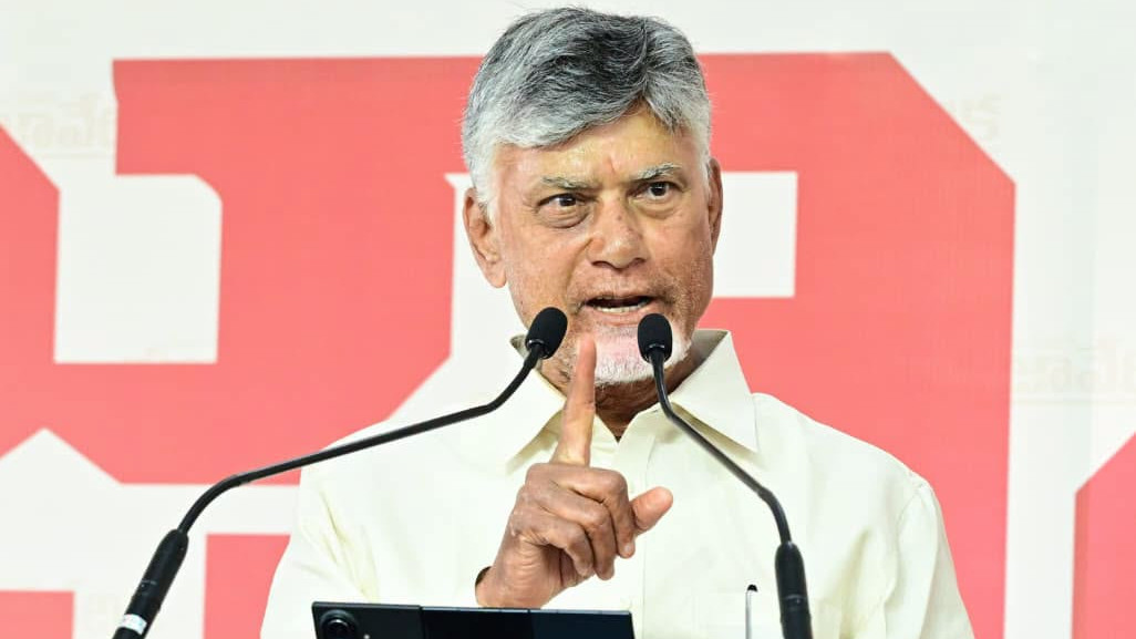 Chandrababu Naidu at Praja Vedika Meeting in Narsapuram Serving the Poor