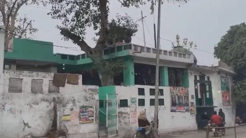 Pakistan 100 year old historical Hindu temple demolished in Punjab