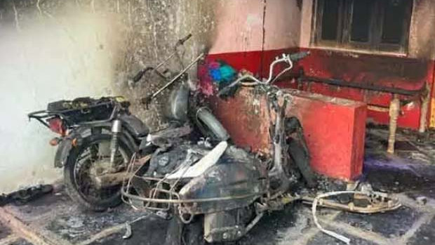 Tension in Edulapuram village as two vehicles burnt