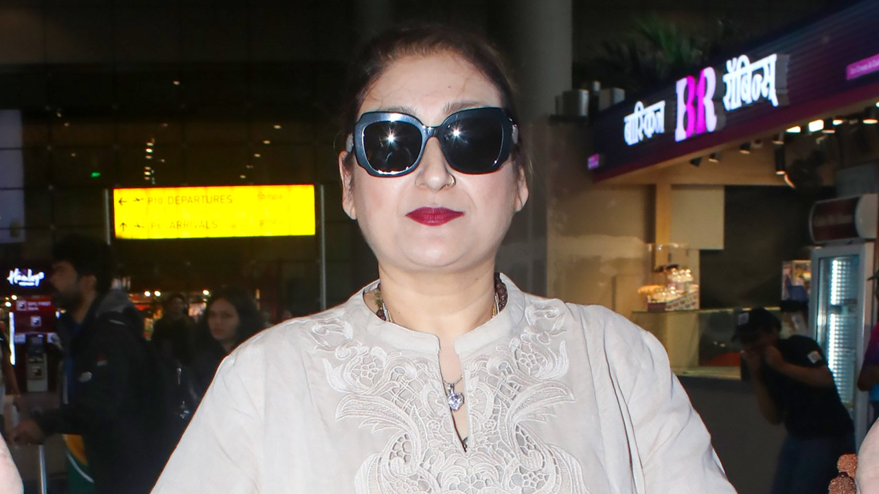 Sunita Ahuja says heroes spend more time with heroines than wives