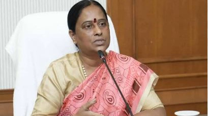 Konda Surekha big shock dismissal from Telangana cabinet