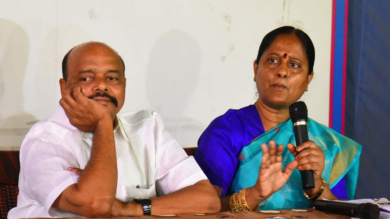 Konda Surekha removal brings back the Endowments Department sentiment