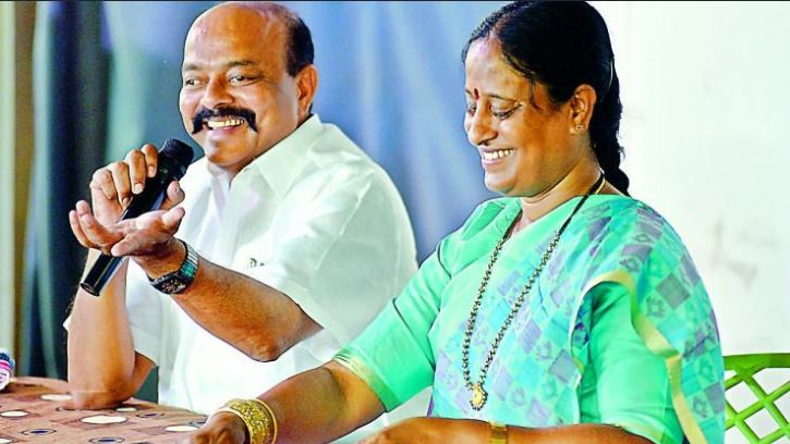 Konda couple demands and talks with two political parties