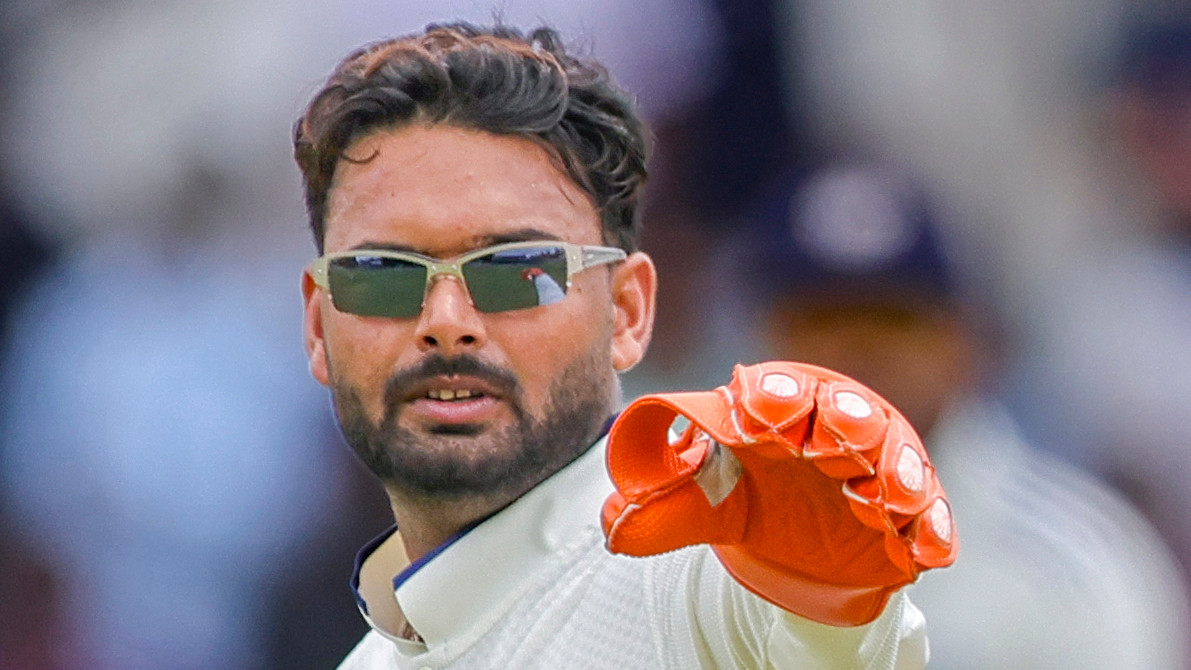 Rishabh Pant gets key advice from Suresh Raina to excel like in Tests
