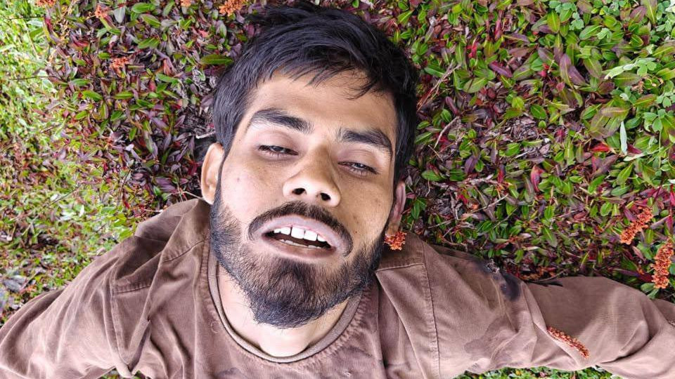 Kashmir Encounter Pakistan Lashkar Commander Killed