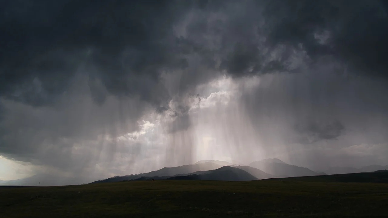 Andhra Pradesh heavy rains with lightning in these districts in next 3 hours