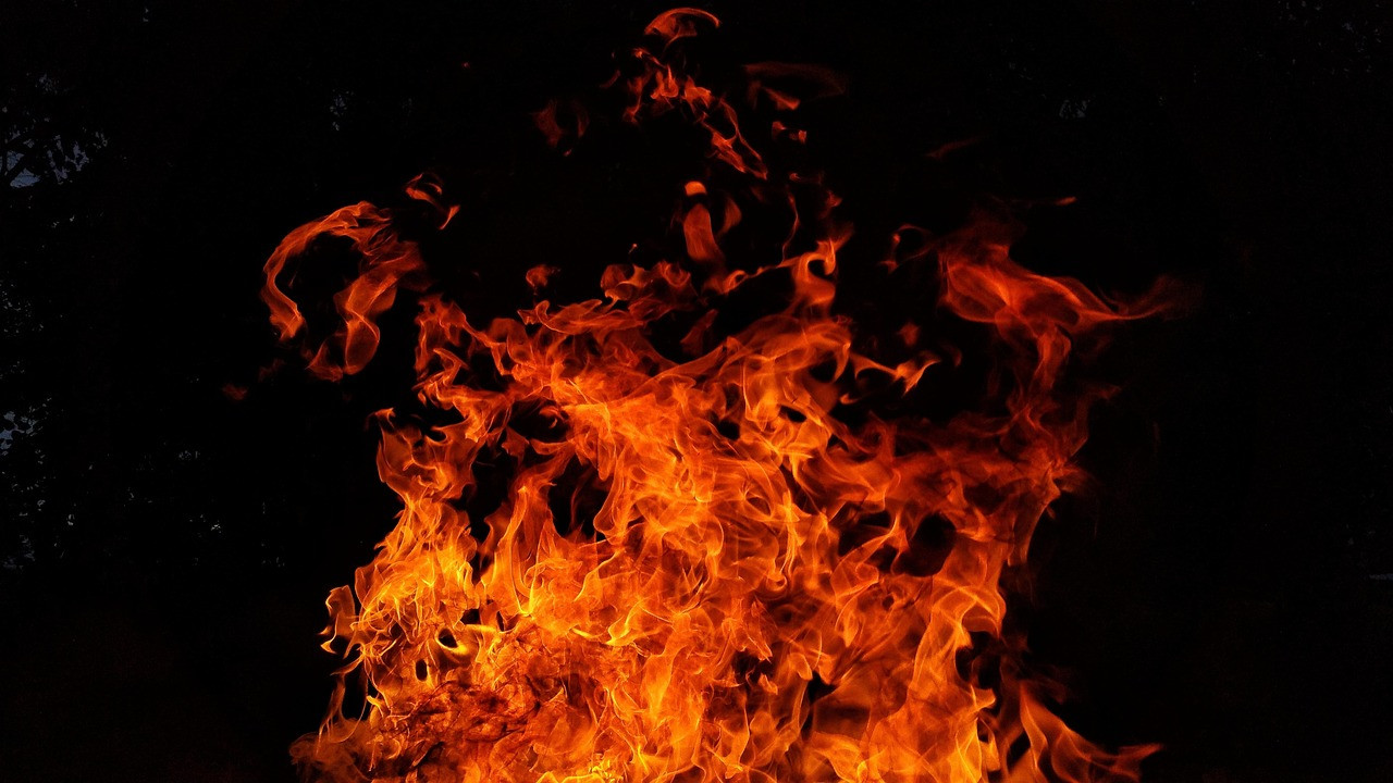 Hyundai showroom fire in Vijayawada Autonagar