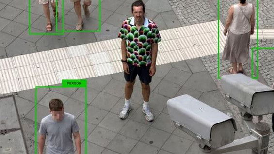 Simon Weckert creates shirt to hide from AI cameras in strange experiment