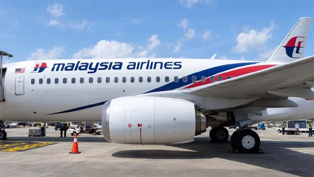 Malaysia Airlines flight emergency landing in Chennai 186 passengers safe