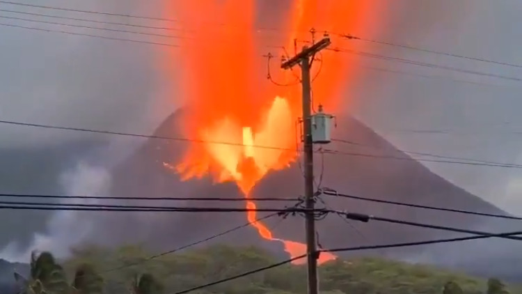 Anak Krakatau volcano erupts in Indonesia viral video surfaces