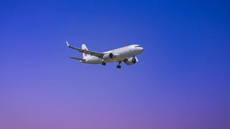 US airspace closed after 911 attacks why did that one flight fly