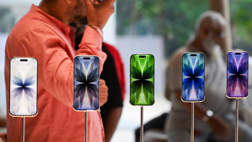 Apple Shock to iPhone Buyers as Old Model Prices Increased Heavily