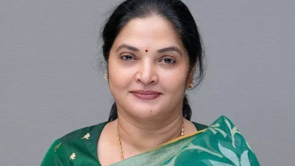 Anil Kumar Yadav slammed by Prashanthi Reddy for taking election money and criticizing them