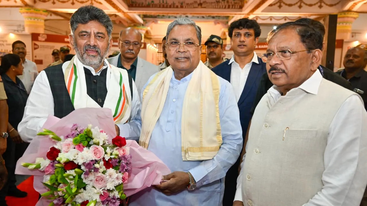 DK Shivakumar 100 days of governance what Siddaramaiah said