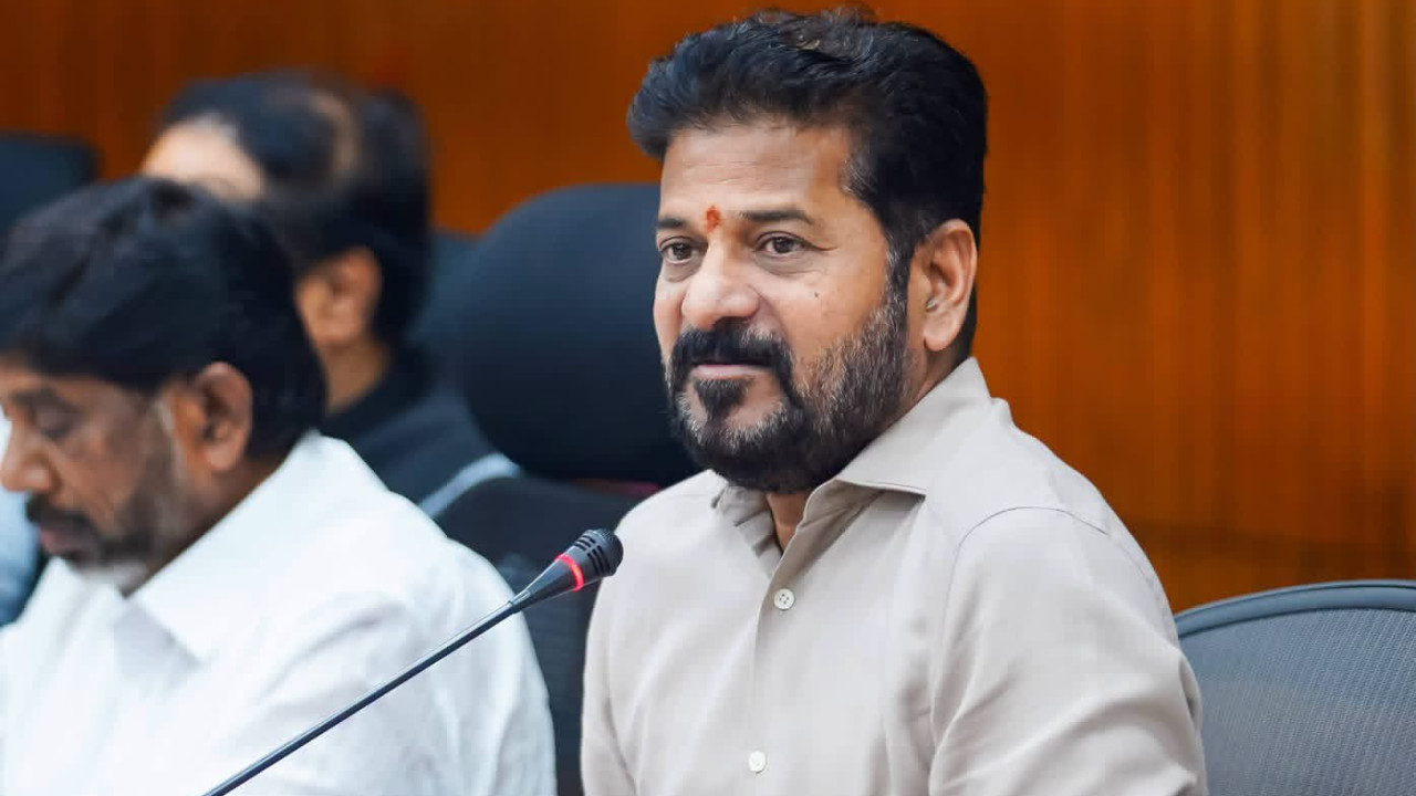 Revanth Reddy directs MLAs to counter BRS conspiracies