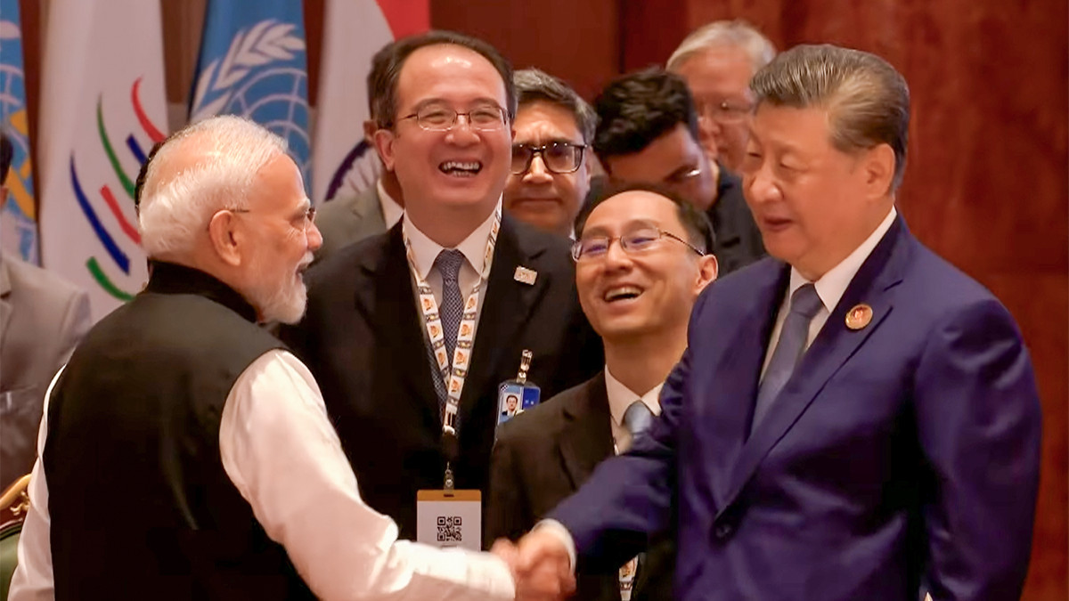 Narendra Modi and Xi Jinping meet at BRICS summit Chinese President calls for cooperation