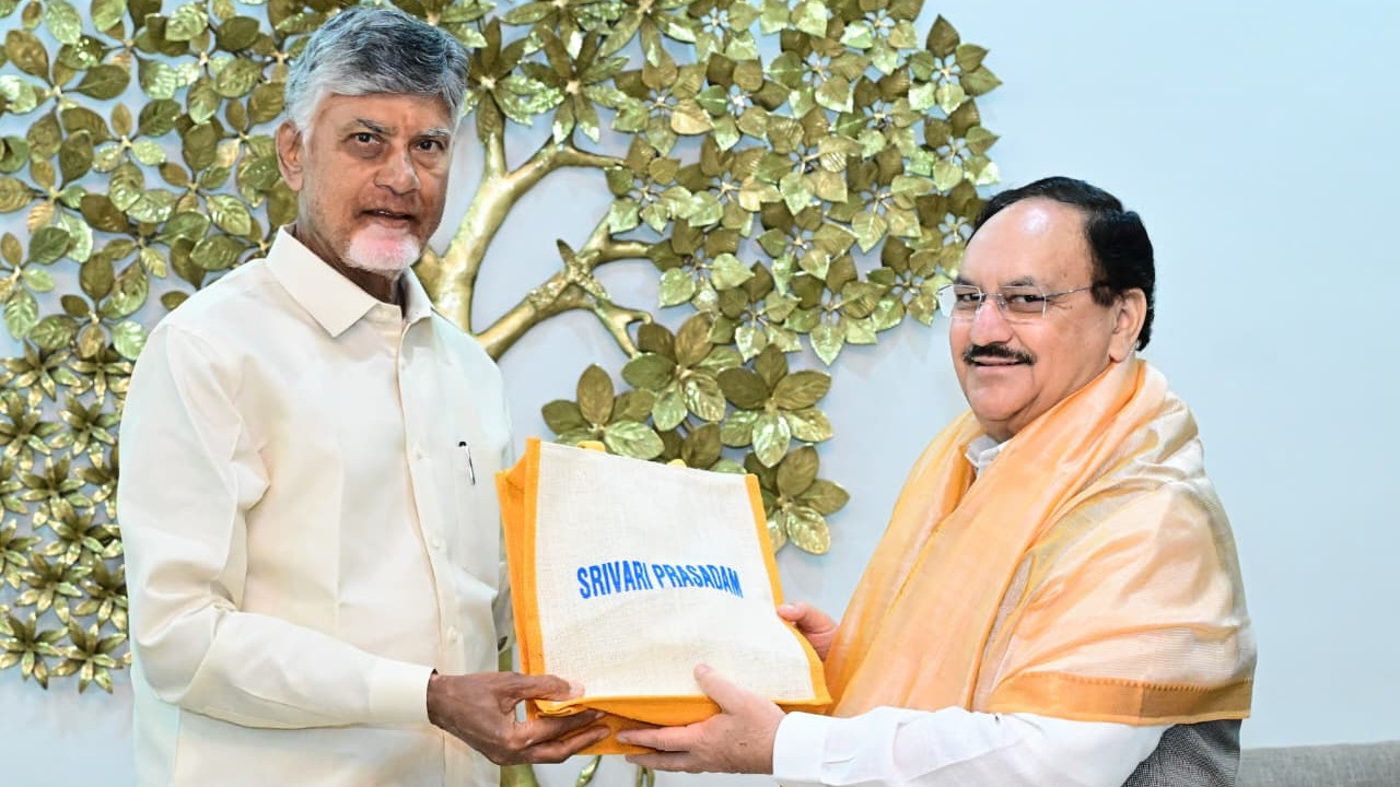 Union Minister JP Nadda meets CM Chandrababu Naidu in courtesy visit