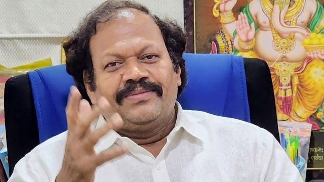 Puranapanda Srinivas Gauriputra book creates a buzz during Vinayaka Chavithi