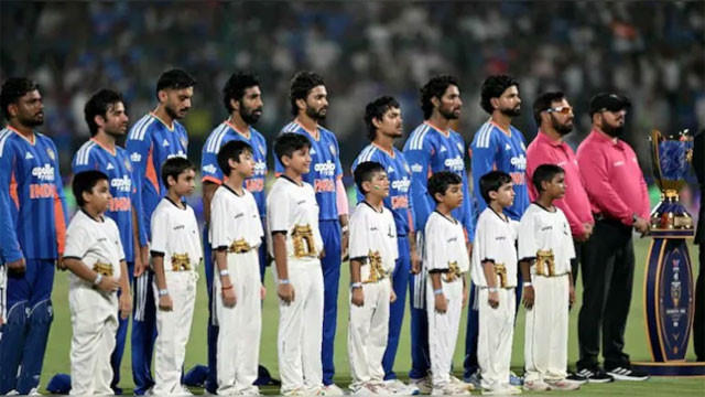 New tradition in cricket Political controversy over Vande Mataram