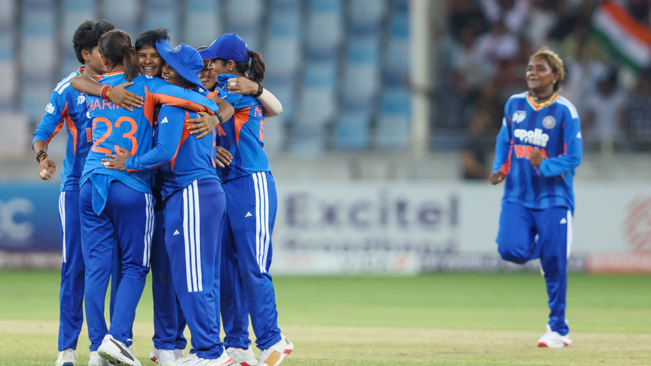 'Fantastic effort, finished off strong': Muzumdar after India's Women's Asia Cup win