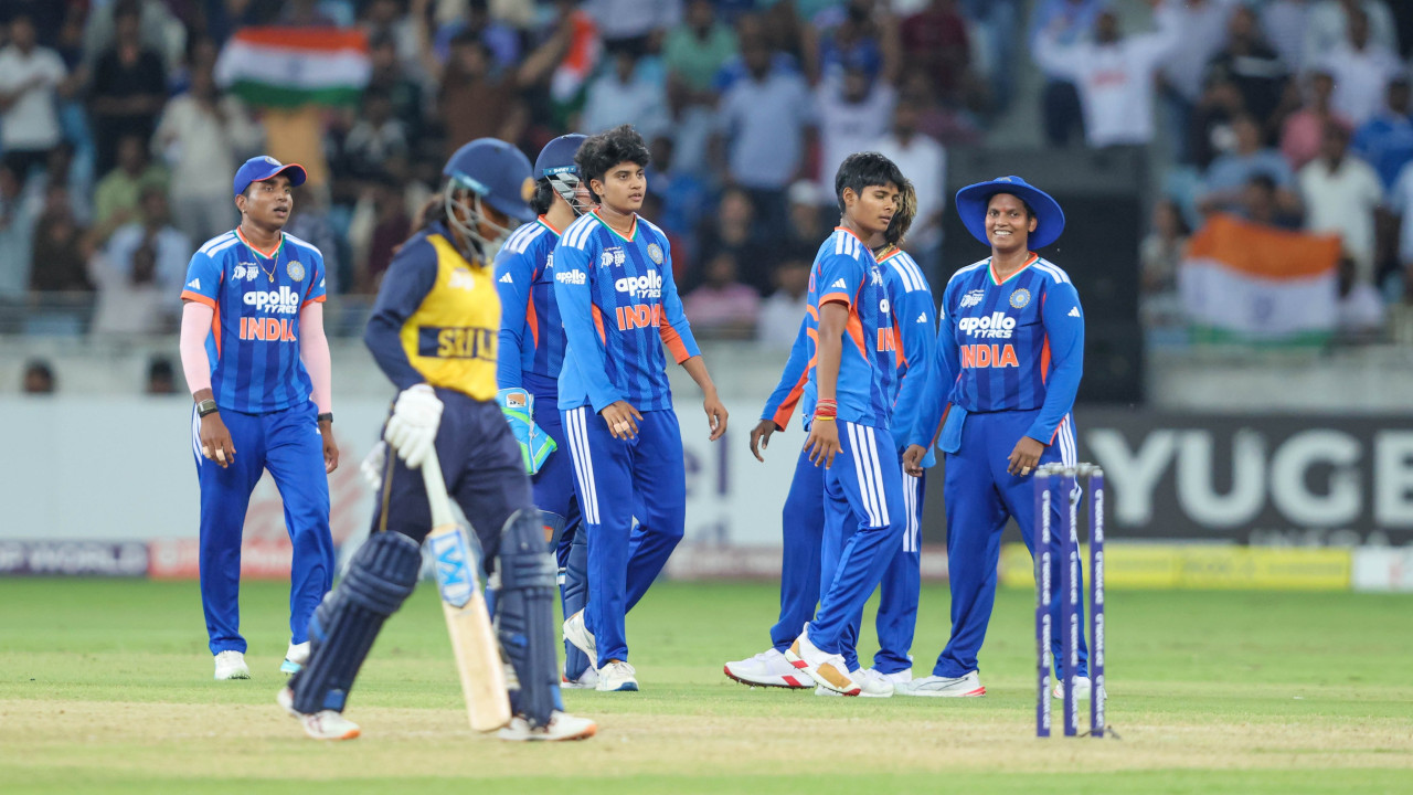 Women's Asia Cup: India refuse to take trophy from ACC chief Mohsin Naqvi